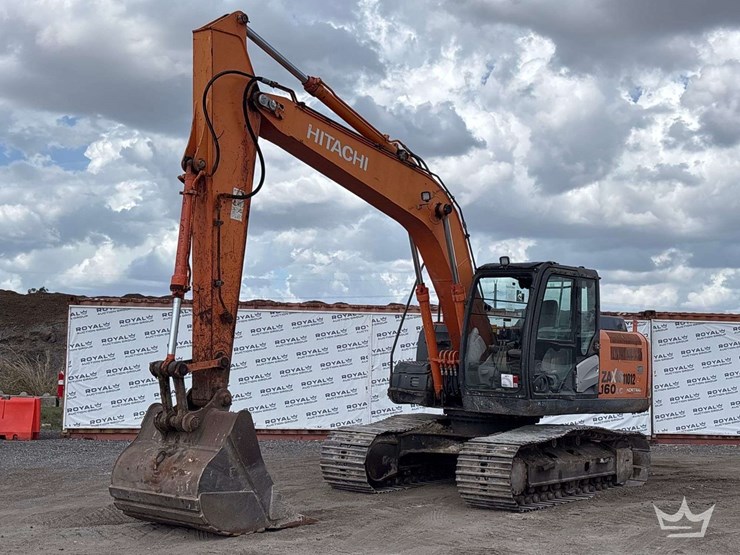 2013-hitachi-zx160-lc-image-1