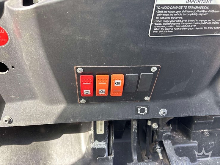 2018-kubota-rtv-x900-image-17