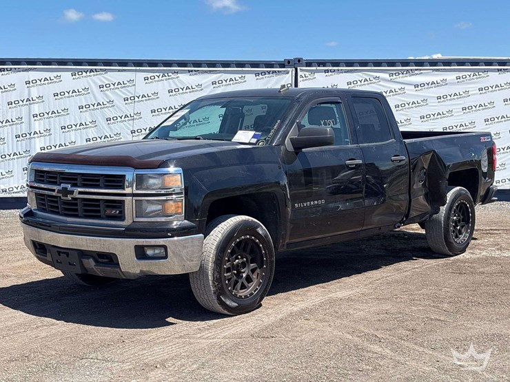 2014-chevrolet-silverado-1500-image-1