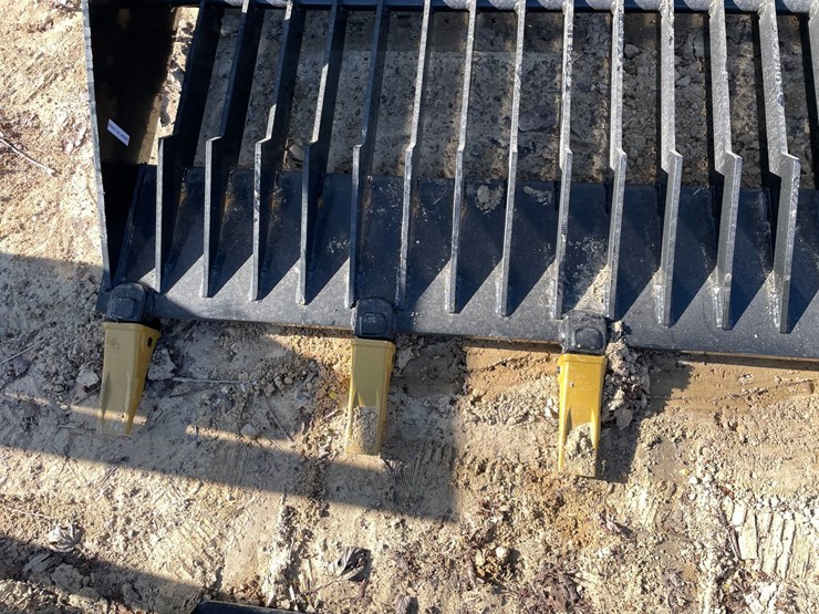 #2343-•-new-wolverine-66"-skid-steer-skelton-rock-screening-bucket-attachment-image-8