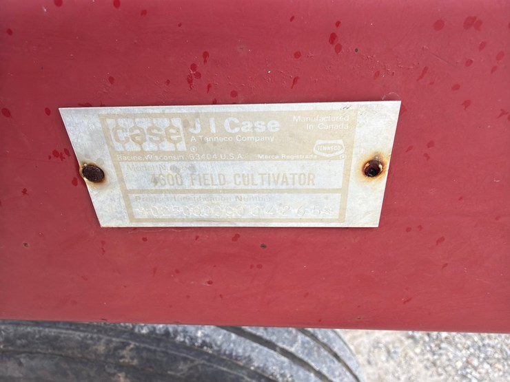 case-ih-4600-image-7