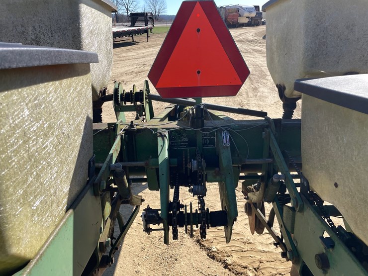 john-deere-7000-image-30