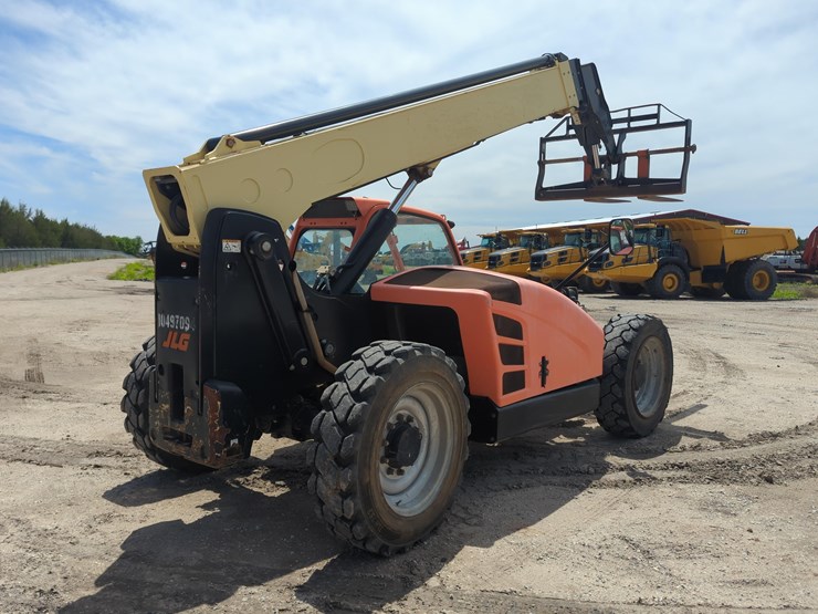 jlg-642-image-4