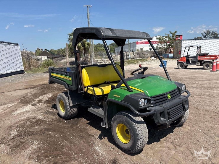 2020-john-deere-2020-image-2