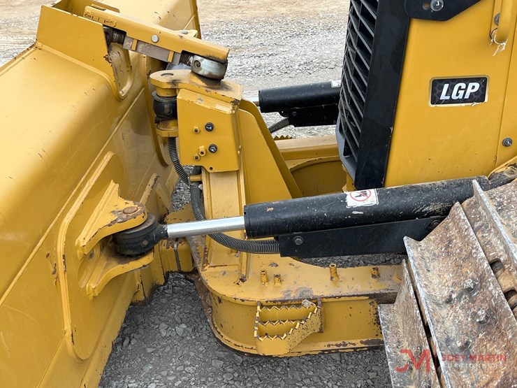 2022-caterpillar-d3-image-6