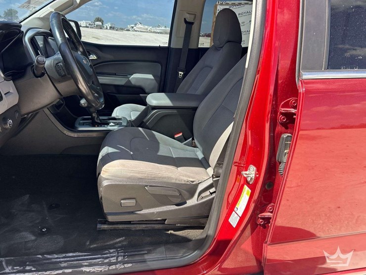 2016-chevrolet-colorado-image-12