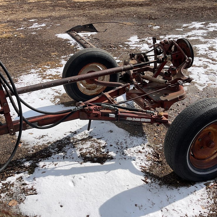 INTERNATIONAL 1100