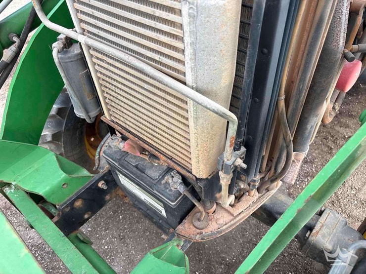 2010-john-deere-4720-image-9