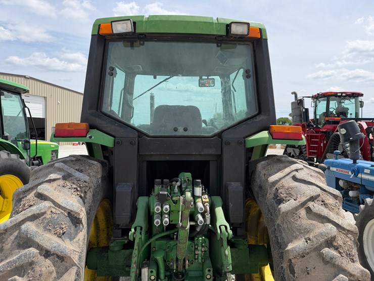 1995-john-deere-6400-image-11