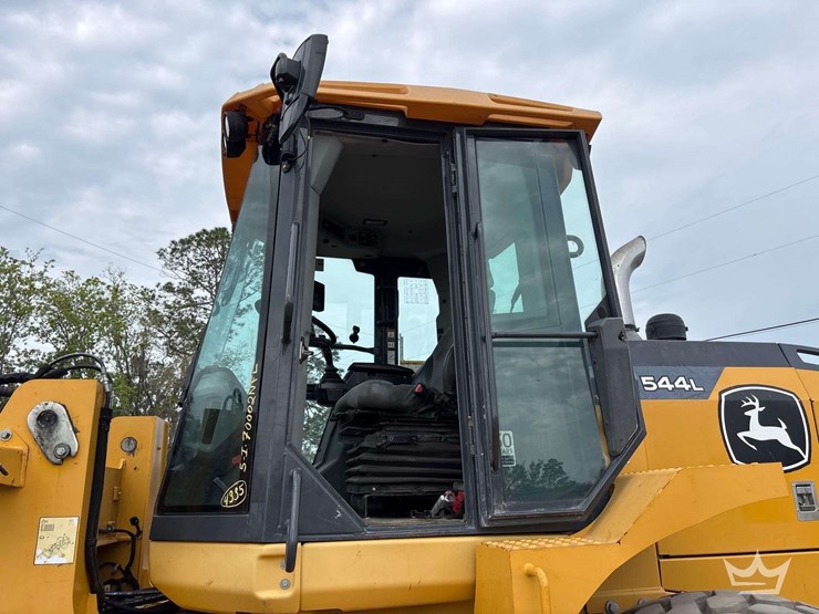 deere-544l-image-30