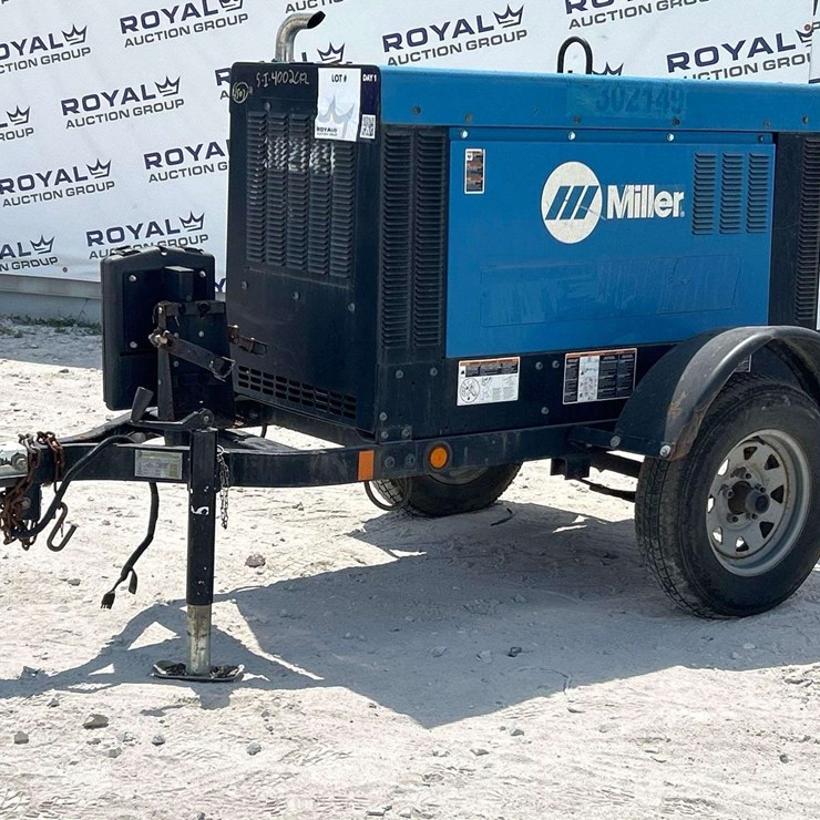 2018 MILLER BIG BLUE 400