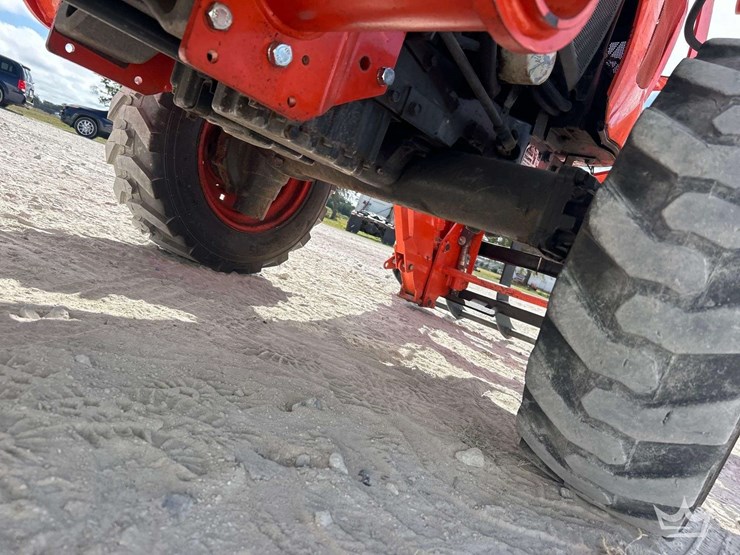 2020-kubota-l3901d-image-17
