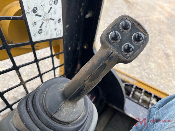 caterpillar-249d-image-10