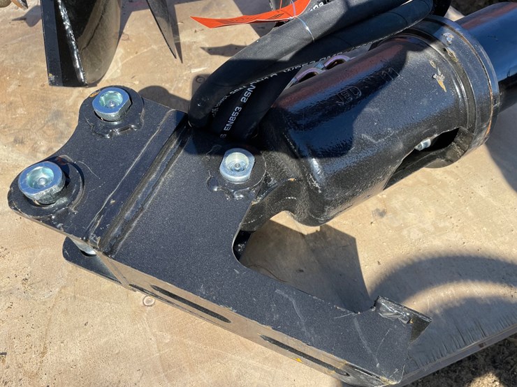 #2311-•-new-mini-auger-attachment-image-8