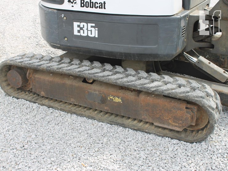 2017-bobcat-e35-image-15