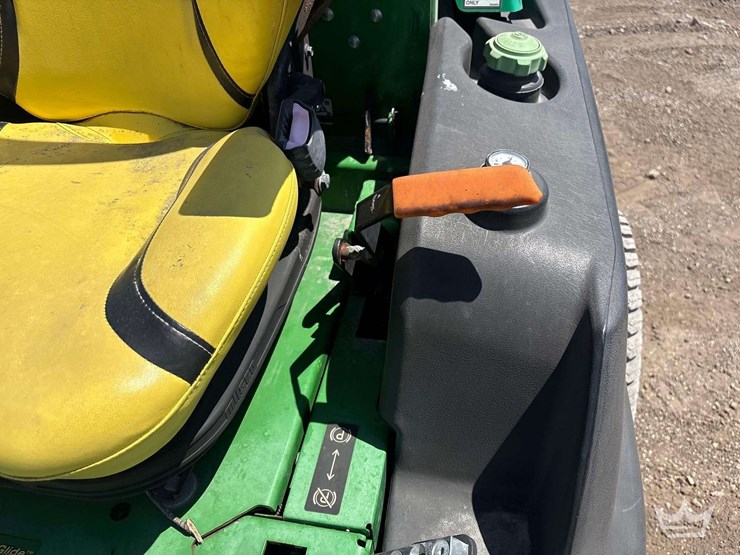 2019-john-deere-z997r-image-17
