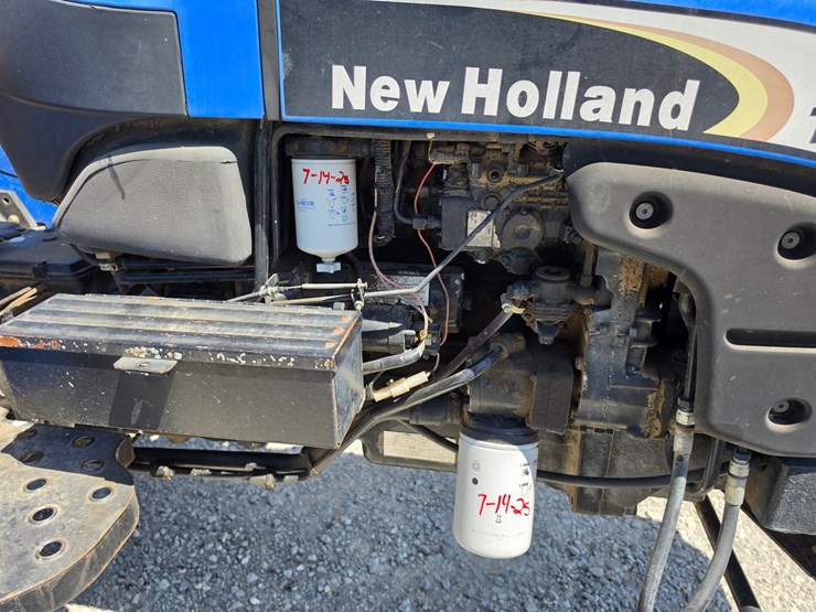 2006-new-holland-tt60a-image-4