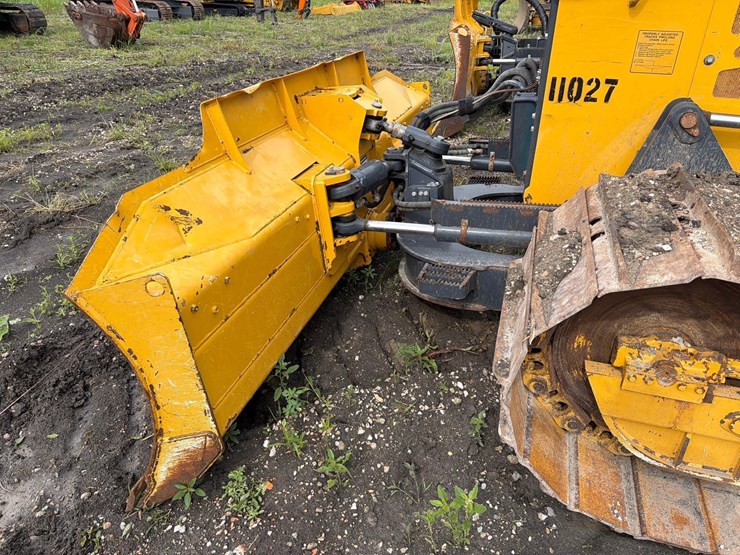 2024-deere-650-lgp-image-15