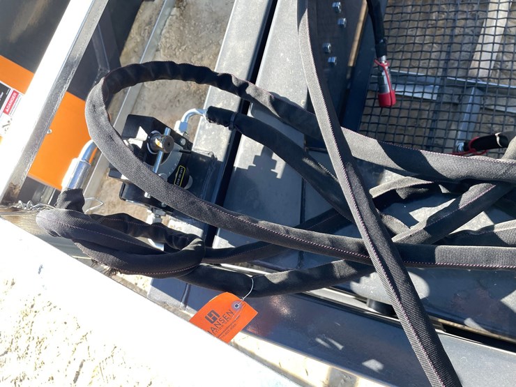 #2340-•-new-wolverine-skid-steer-screening-bucket-attachment-image-10