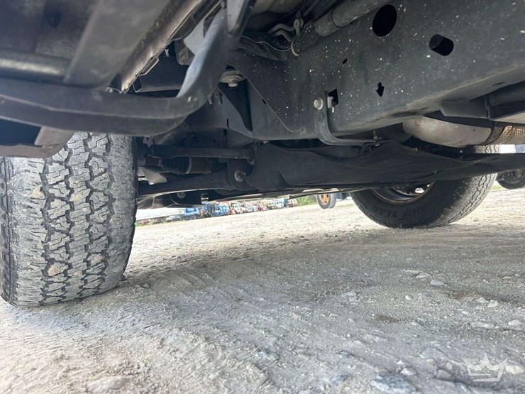 2022-ford-f150-image-21
