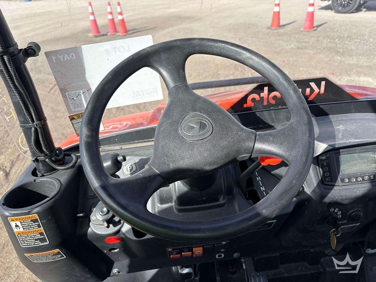 2018-kubota-rtv-x900-image-15