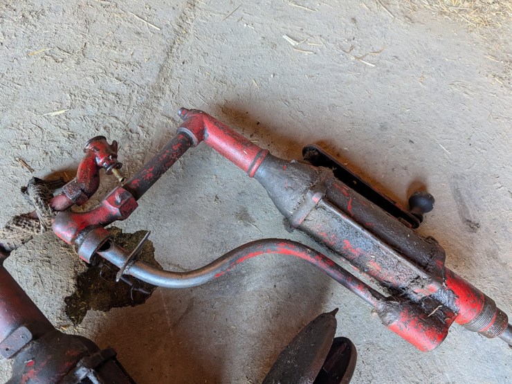 #5538-•-oil-pumps-image-3