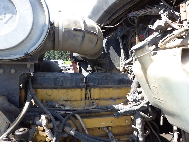 1999-kenworth-t800-image-25