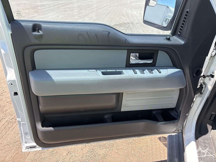 2014-ford-f150-image-13
