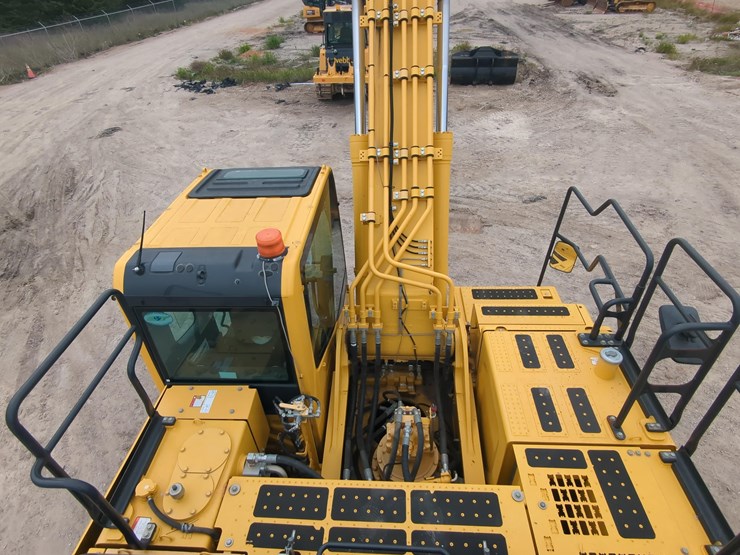 2022-komatsu-pc360-lc-11-image-18
