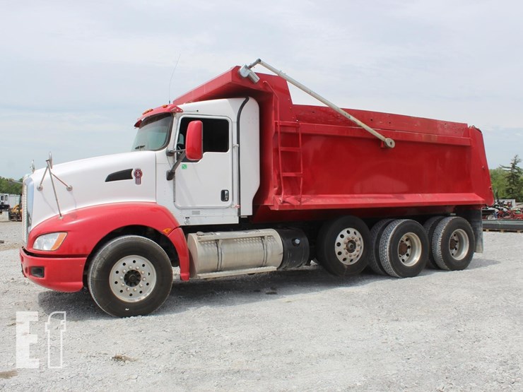 2012-kenworth-t660-image-1