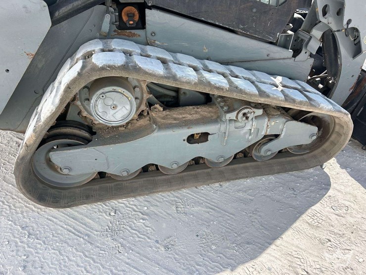 2014-caterpillar-259d-image-9