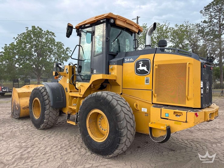 2019-deere-544l-image-4