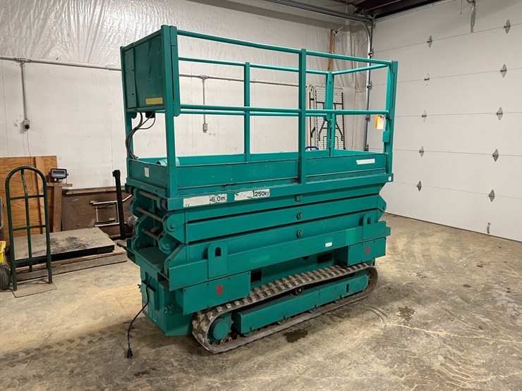 #303-•-2008-en-systems-co.-en8l06-electric-tracked-scissor-lift-image-1
