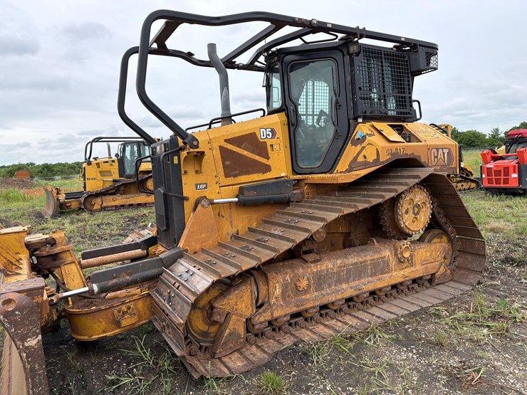 2021-caterpillar-d5-lgp-image-2