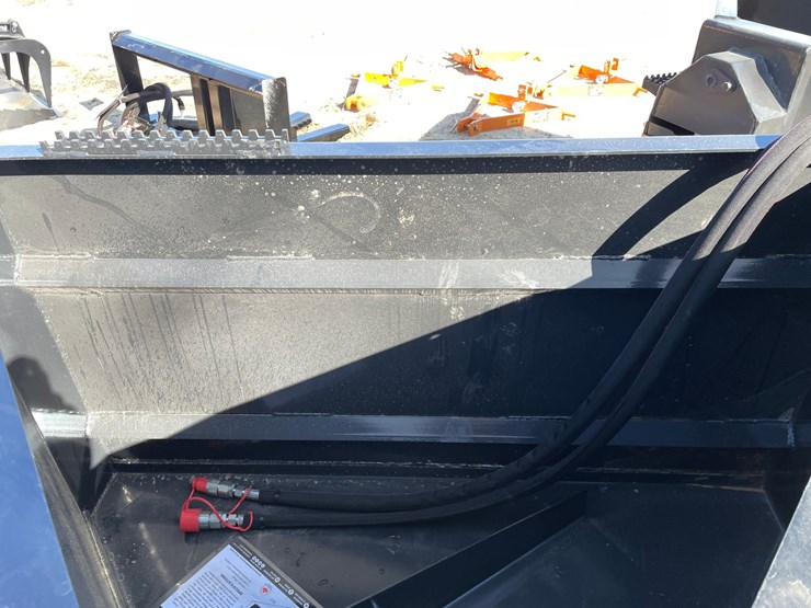 #2332-•-new-wolverine-skid-steer-concrete-chuter-attachment-image-8