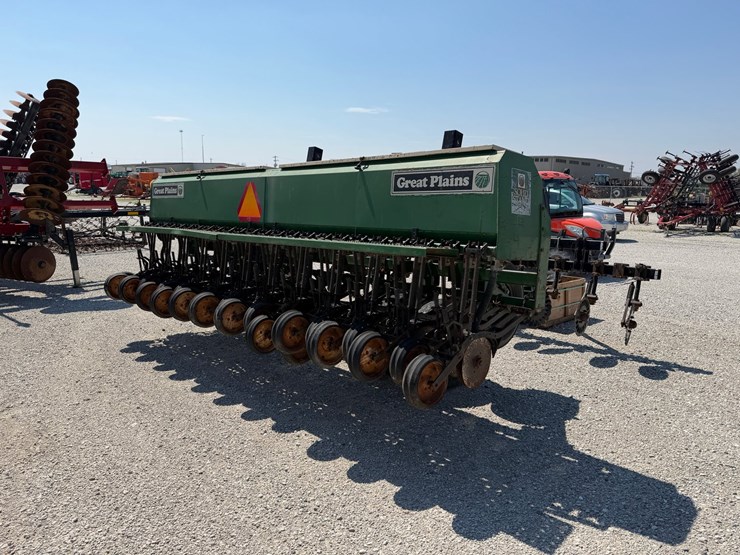 great-plains-solid-stand-15-image-8