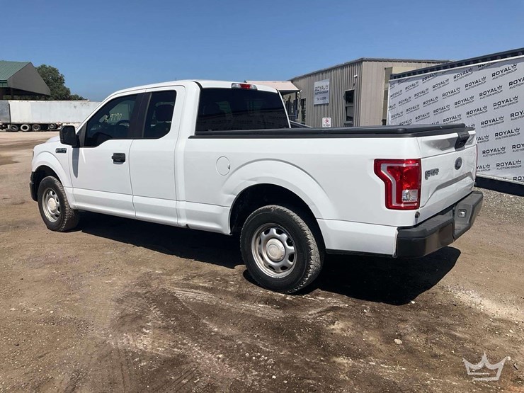 2016-ford-f150-image-4