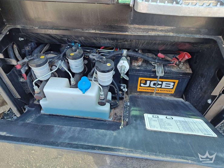 2022-jcb-fastrac-4220-image-30
