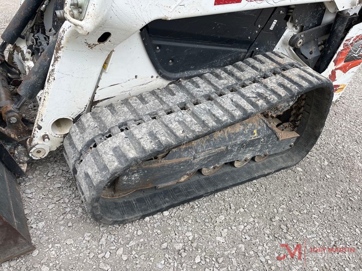 2022-bobcat-t76-image-7