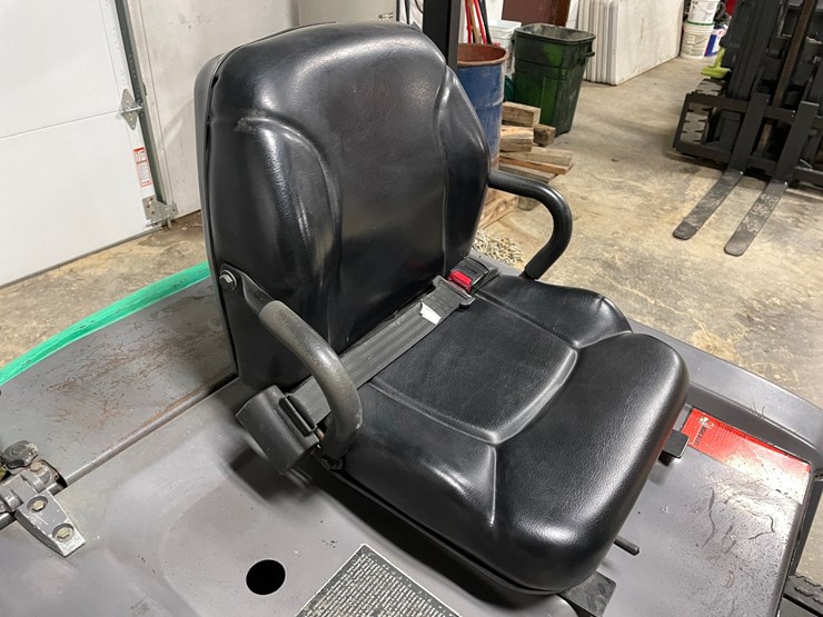 #301-•-mitsubishi-4,000lb-electric-3-wheeled-forklift-image-25