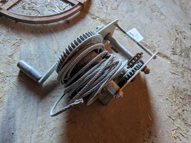 #5531-•-winch-and-drain-router-image-3