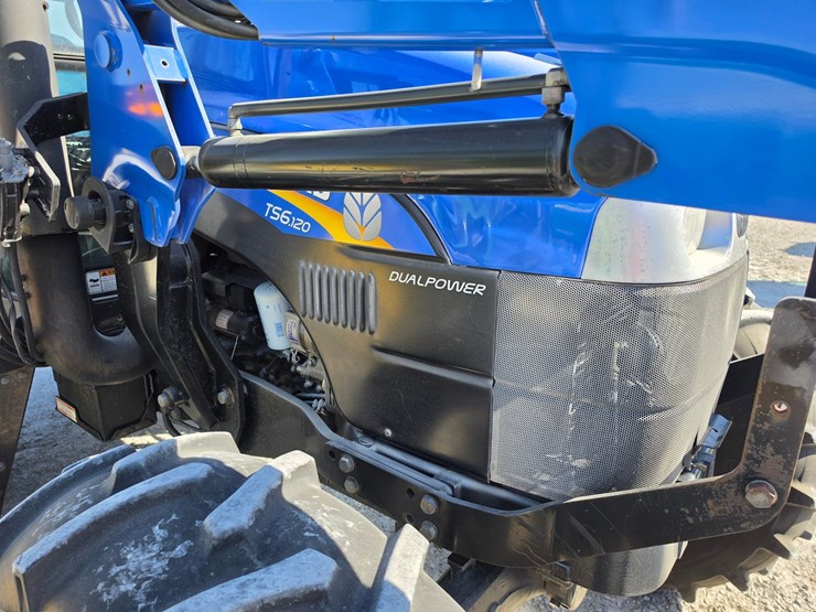 2013-new-holland-ts6.120-image-23