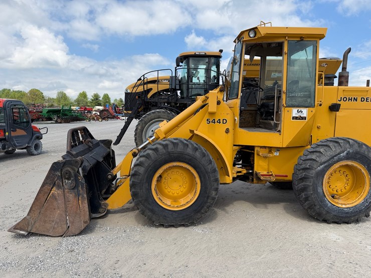 deere-544d-image-5