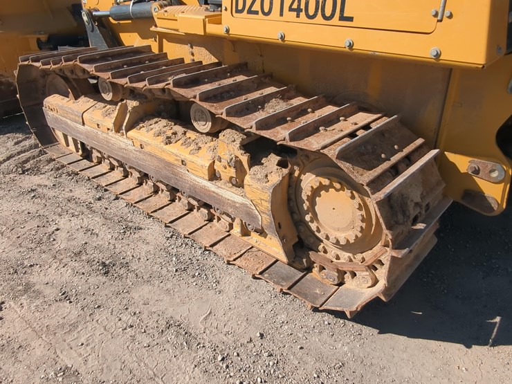 2022-deere-700l-xlt-image-12