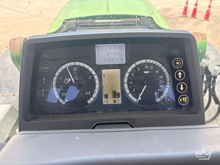 2017-john-deere-6145m-image-6