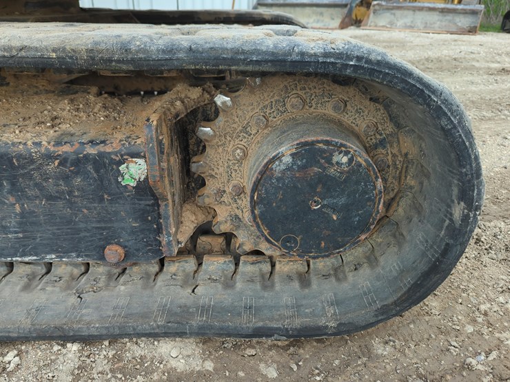 2021-caterpillar-305e2-image-19