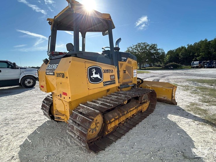 2022-deere-450k-lgp-image-3