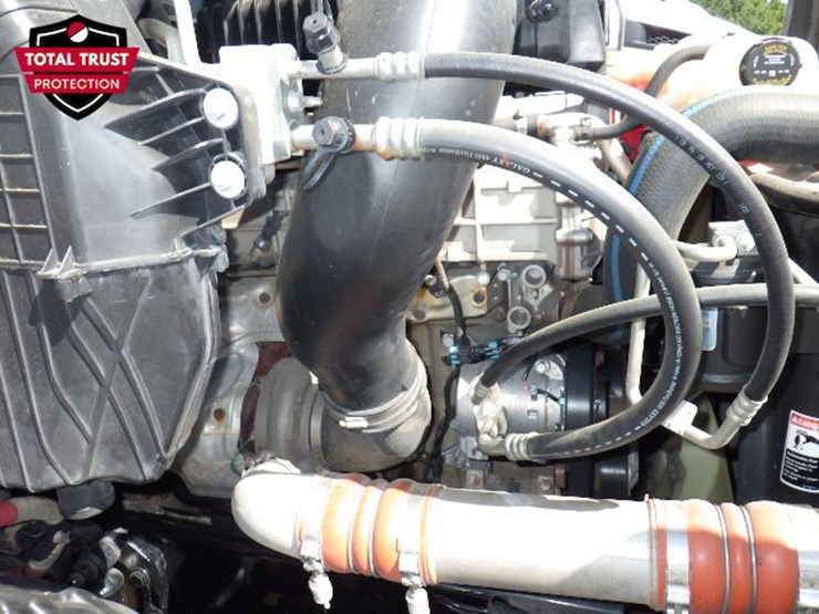 2021-freightliner-cascadia-116-image-24