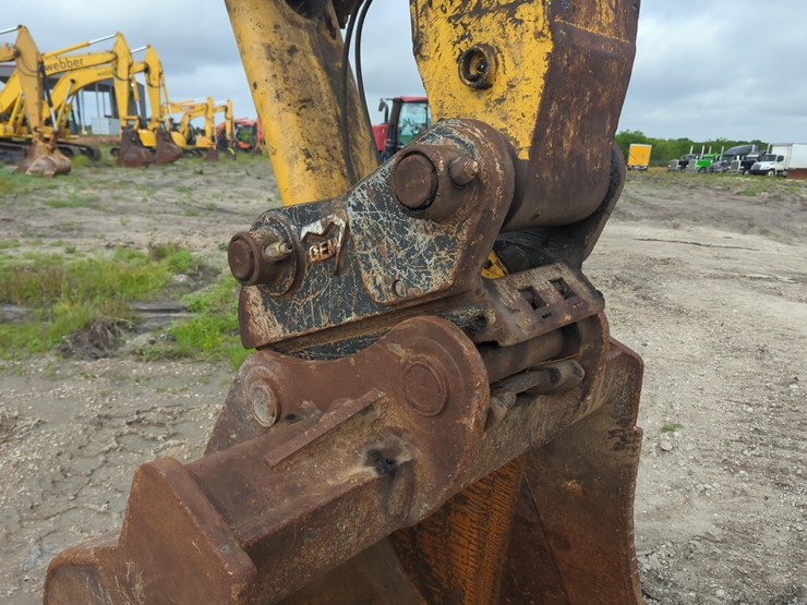 2022-komatsu-pc360-lc-11-image-7