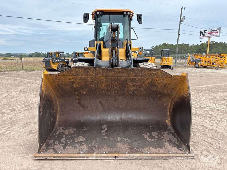 2019-deere-544l-image-50
